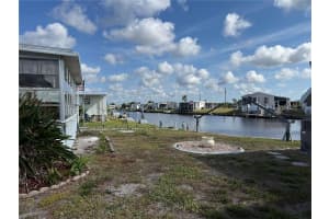 527 BLACKBURN BOULEVARD, NORTH PORT, FL 34287 - MLS#MFRD6147240