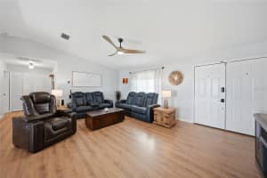 515 GLEASON PARKWAY, CAPE CORAL, FL 33914 - MLS#MFRD6147342