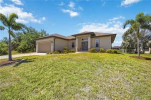 18042 PETOSKEY CIRCLE, PORT CHARLOTTE, FL 33948 - MLS#MFRD6147384
