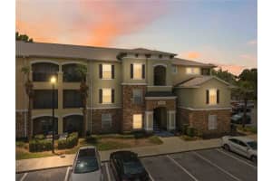 10201 Courtney Palms Blvd #204, TAMPA