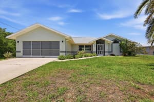 11074 Greenway Ave Englewood, FL 34224 - Off Market
