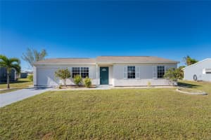 6379 COLISEUM BOULEVARD, PORT CHARLOTTE, FL 33981 - MLS#MFRD6147529