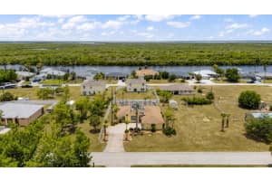 18075 PETOSKEY CIRCLE, PORT CHARLOTTE, FL 33948 - MLS#MFRD6147535