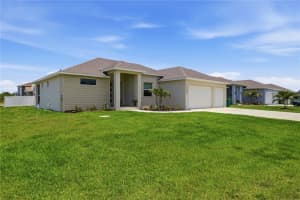 14304 AMESTOY AVENUE, PORT CHARLOTTE, FL 33981 - MLS#MFRD6147554