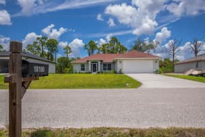 18100 ALEXANDER AVENUE, PORT CHARLOTTE, FL 33954 - MLS#MFRD6147560