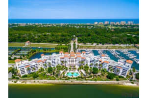 102 Yacht Harbor Dr, Palm Coast, FL 32137, Sold 04/17/18