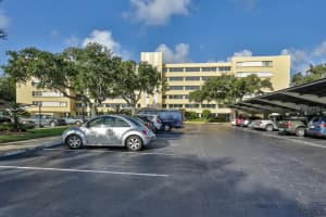 1224 S Peninsula Dr, Daytona Beach, FL 32118, Sold 04/23/19