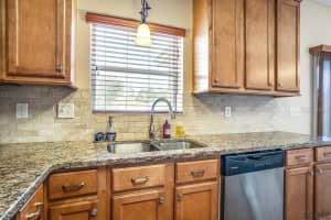 18 Riviera Estates Ct, Palm Coast, FL 32164, Sold 03/22/19