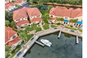 18 Marina Point Pl, Palm Coast, FL 32137, Sold 01/10/20