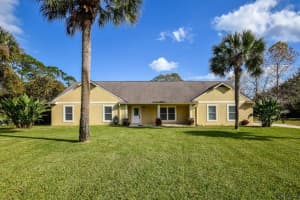 23 Walnut Ln, Ormond Beach, FL 32174, Sold 07/02/20
