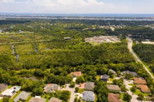 7 Archangel Cir, Ormond Beach, FL 32174, Sold 04/30/21