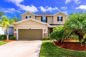 332 Grande Sunningdale Loop, Daytona Beach, FL 32124, Sold 01/11/21