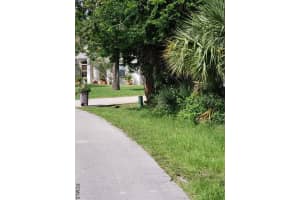 93 COCHISE COURT, PALM COAST, FL 32137 Sold 01/14/25