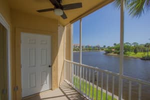 66 Rivers Edge Ln, Palm Coast, FL 32137, Sold 04/08/22