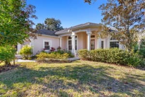 216 S Riverwalk Dr, Palm Coast, FL 32137, Sold 06/27/22