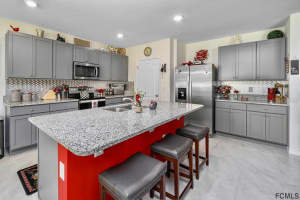 318 SANDOVAL DR, ORMOND BEACH, FL 32174 Sold 07/27/22
