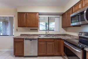 166 SUMMERHILL CT, ORMOND BEACH, FL 32174 Sold 12/01/22