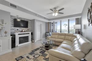 102 Yacht Harbor Dr, Palm Coast, FL 32137, Sold 10/07/22