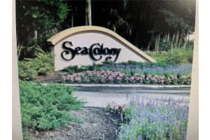 30 BRISTOL LN, PALM COAST, FL 32137 Sold 12/09/22