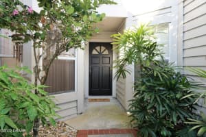 596 N NOVA RD #302, ORMOND BEACH, FL 32174 Sold 01/09/23