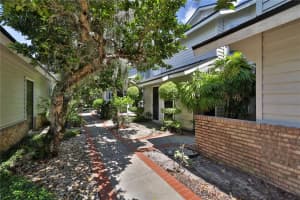 596 N NOVA RD #302, ORMOND BEACH, FL 32174 Sold 01/09/23