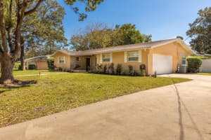 6 Oakmont Cir, Ormond Beach, FL 32174, Sold 01/13/23