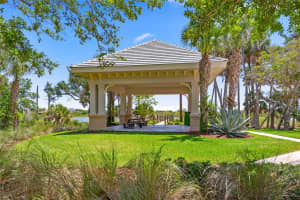 35 N RIVERWALK DR, PALM COAST, FL 32137 Sold 08/29/23