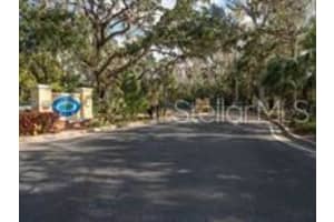 300 CANOPY WALK LANE, PALM COAST, FL 32137 Sold 03/10/23