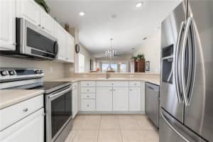 400 CANOPY WALK LANE, PALM COAST, FL 32137 Sold 05/25/23