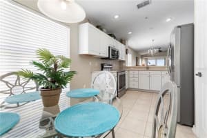 400 CANOPY WALK LANE, PALM COAST, FL 32137 Sold 05/25/23
