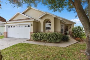 2679 AUTUMN CREEK CIRCLE, KISSIMMEE, FL 34747 Sold 05/09/23