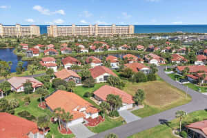 9 San Luis Ln, Palm Coast, FL 32137, Sold 06/02/23