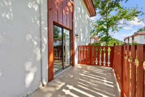 2044 Oak Meadow Cir, South Daytona, FL 32119, Sold 05/01/23