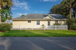 26 BRISTOL LANE, PALM COAST, FL 32137 Sold 07/26/23