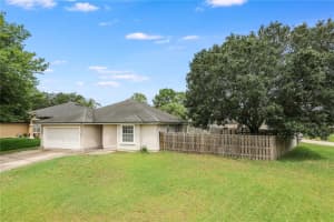 2836 CROSS CREEK DRIVE, GREEN COVE SPRINGS, FL 32043 Sold 07/14/23