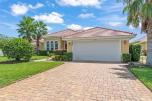 127 HERON DRIVE, PALM COAST, FL 32137 Sold 12/19/23