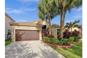 203 Seminole Lakes Dr, Royal Palm Beach, FL 33411, Sold 10/05/23