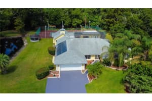 13710 WESTSHIRE DRIVE, TAMPA, FL 33618 Sold 11/22/23