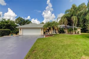 13710 WESTSHIRE DRIVE, TAMPA, FL 33618 Sold 11/22/23