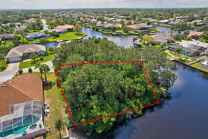 8 CHESAPEA COURT, PALM COAST, FL 32137 Sold 01/10/25