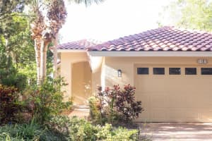 12 LAGUNA COURT, PALM COAST, FL 32137 Sold 11/30/23