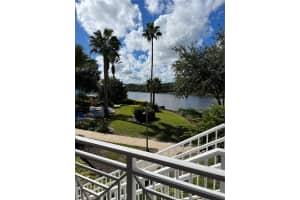 102 YACHT HARBOR DRIVE, PALM COAST, FL 32137 Sold 04/08/24