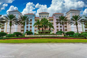102 YACHT HARBOR DRIVE, PALM COAST, FL 32137 Sold 01/02/24