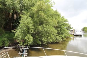 6 COMMANDER LANE, PALM COAST, FL 32137 - MLS#MFRFC296200