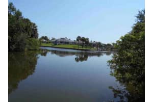 44 CLINTON COURT, PALM COAST, FL 32137 Sold 04/18/25