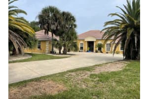 13 SAN MARCO COURT, PALM COAST, FL 32137 Sold 05/17/24