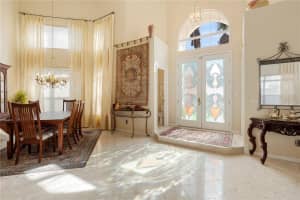2 LAGUNA COURT, PALM COAST, FL 32137 Sold 11/20/24