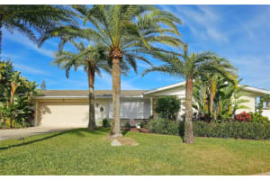 1 MAGNOLIA CIRCLE, ORMOND BEACH, FL 32176 Sold 02/09/24