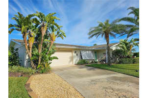 1 MAGNOLIA CIRCLE, ORMOND BEACH, FL 32176 Sold 02/09/24