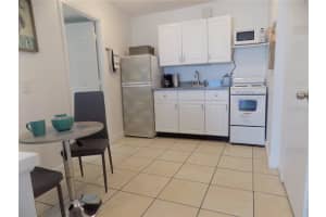 1233 ATLANTIC AVENUE, DAYTONA BEACH, FL 32118 Sold 05/03/24